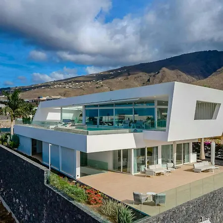 Готель Casa Mia Adeje Costa *